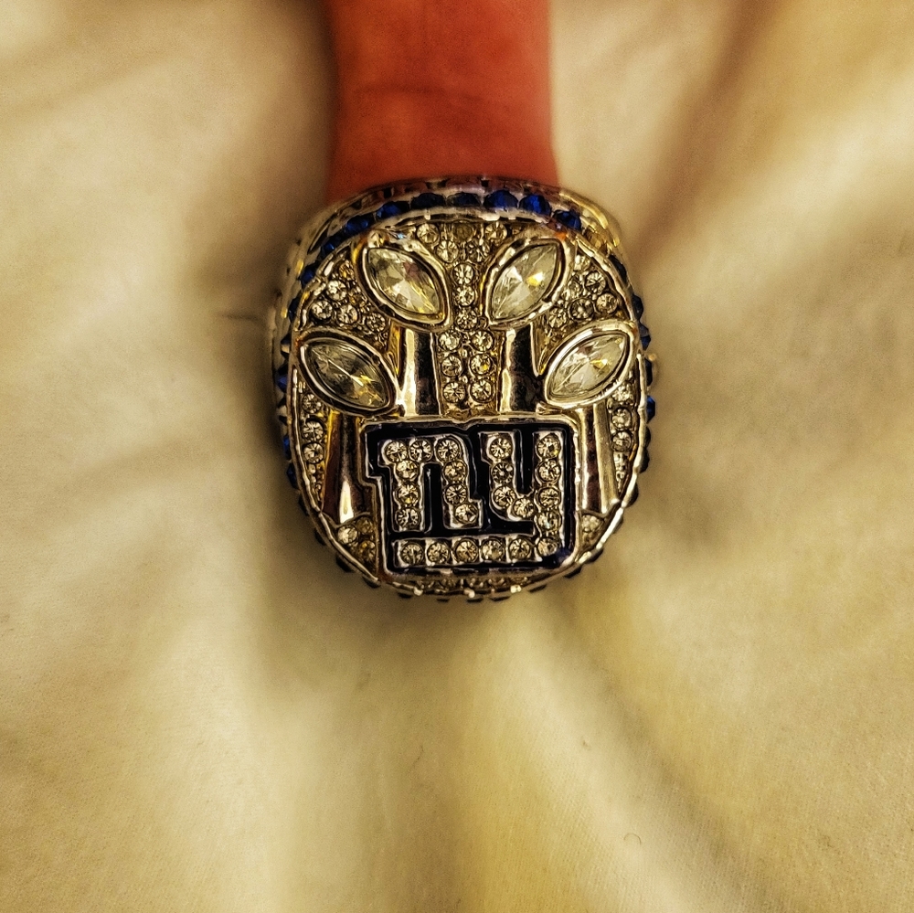 Superbowl ring